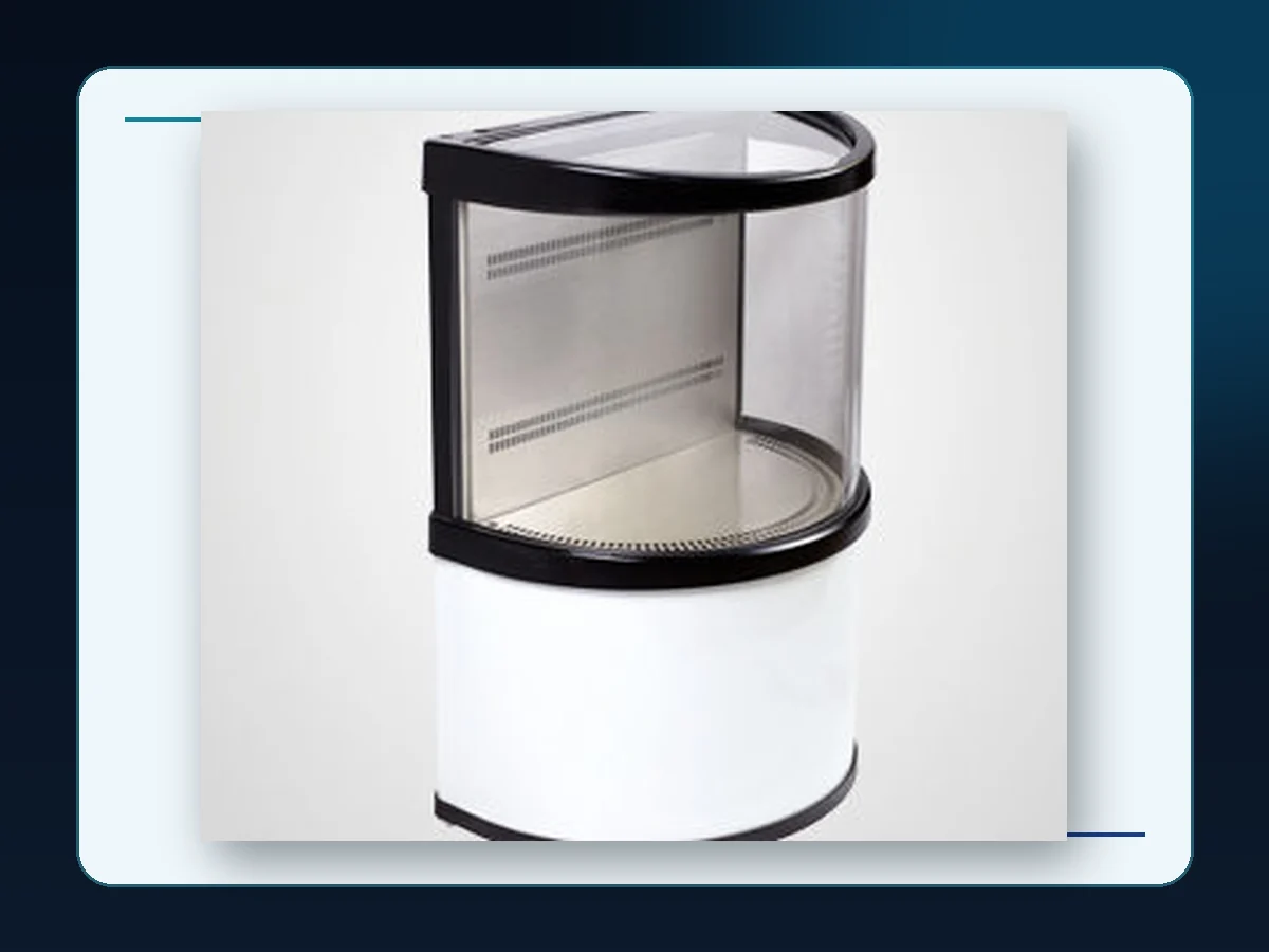 Markool Rounded Glass Freshbox: compact rounded showcase with a clear curved upper display