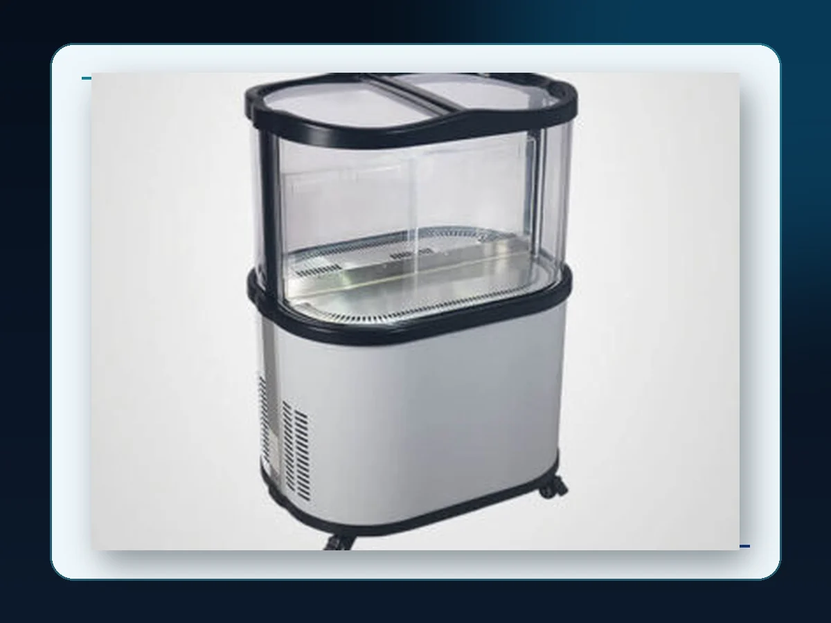 Markool Mobile Curved Freshbox Cooler: silver wheeled base beneath a clear panoramic display hood
